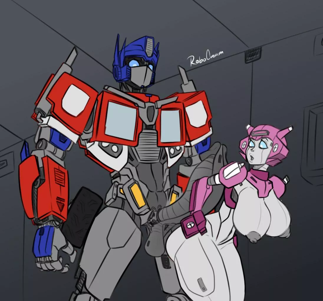 Optimus and Elita(RoboCream) posted by ToonGooner12