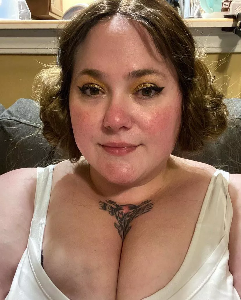 Princess Leia vibes posted by Littlemissrosiecheek