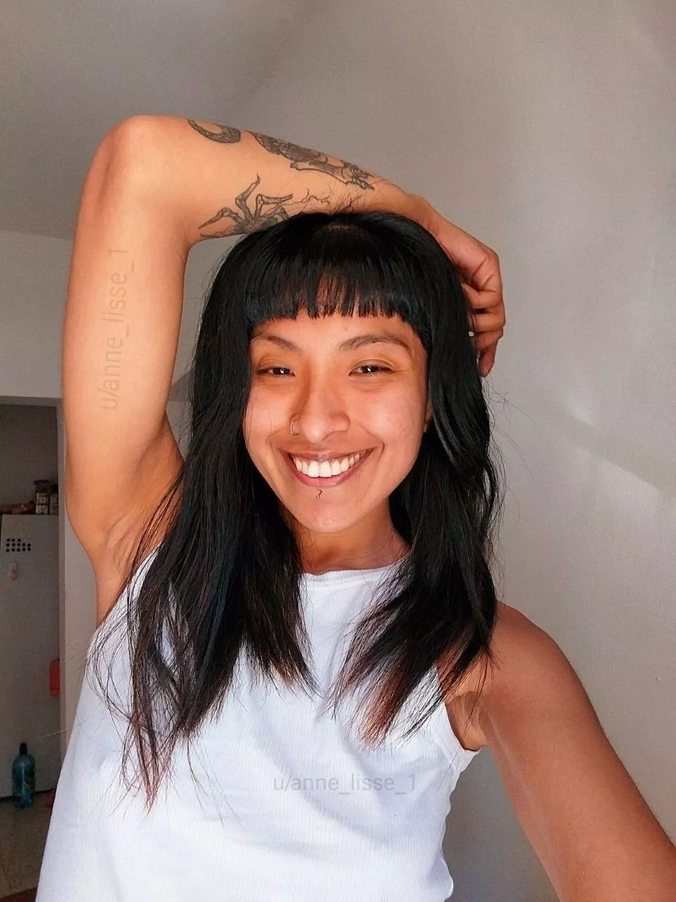 Shaved and sweaty armpits  posted by anne_lisse_1