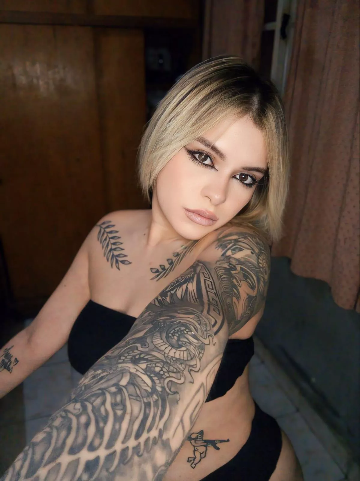 small but naughty, you like tattoos.. my link in comments, I'll take you on an erotic ride 🔥  posted by Rabbita_