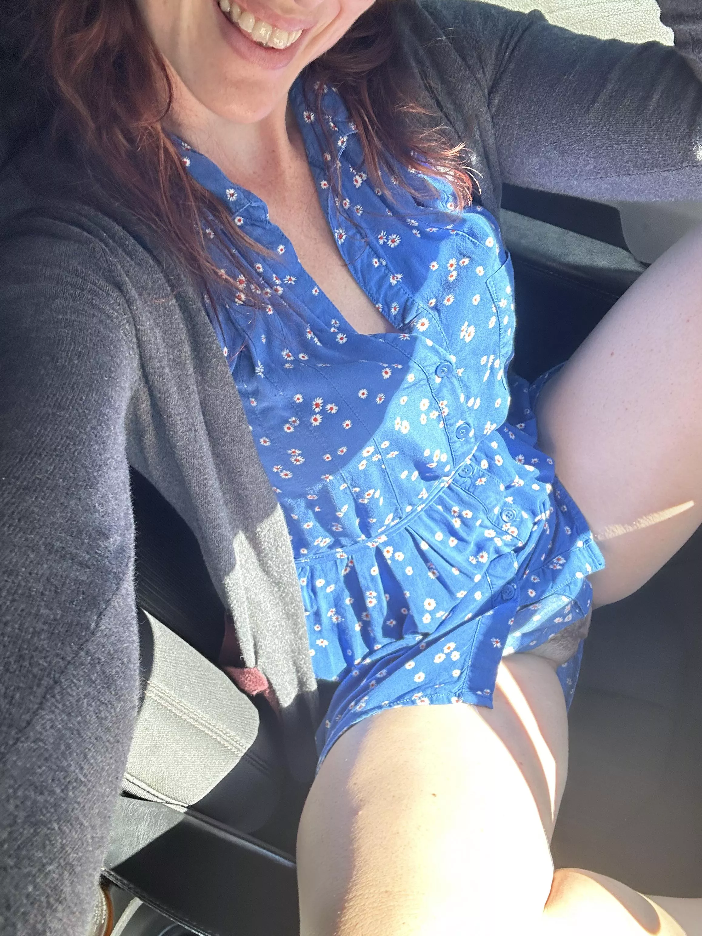 Smiles and no panties.. posted by Cay_Bakes