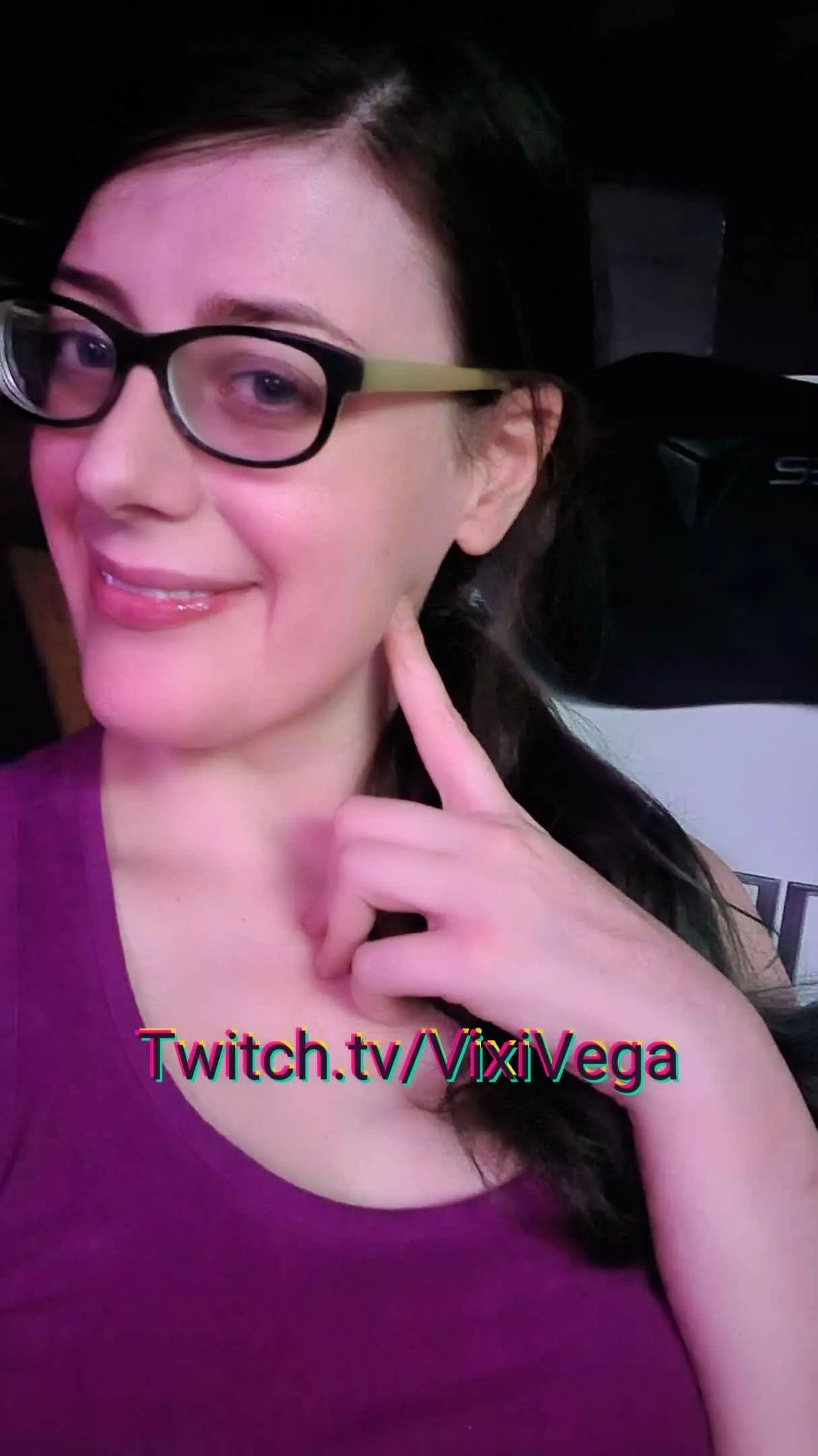 Thankfully it has cooled down! Now time for a late night Palworld & Smoke Sesh! Live on Twitch now! posted by VisceralVixen69