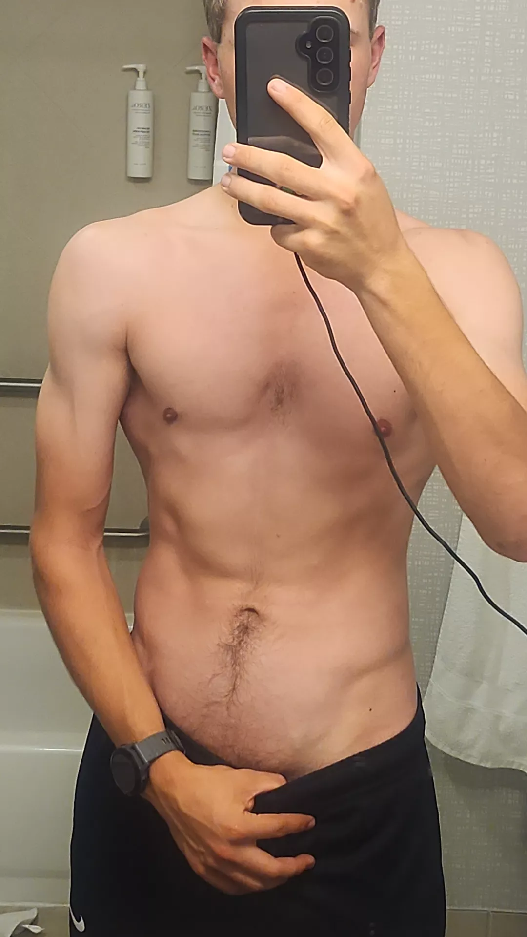 UK Athlete posted by d1_johnwayne