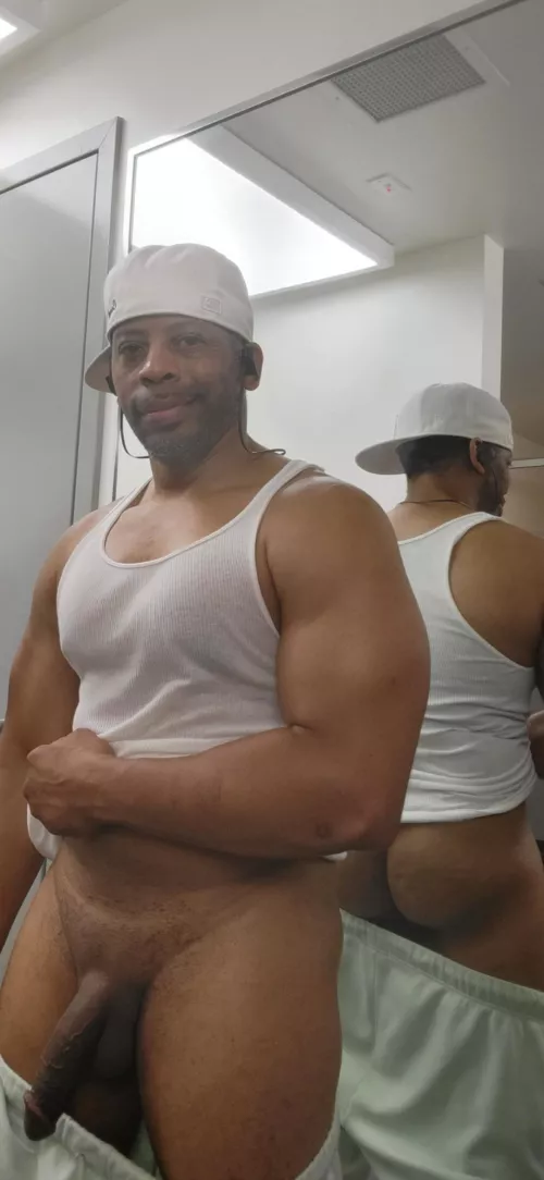 Want to cum help me get my pump on? by RepresentativeIll862