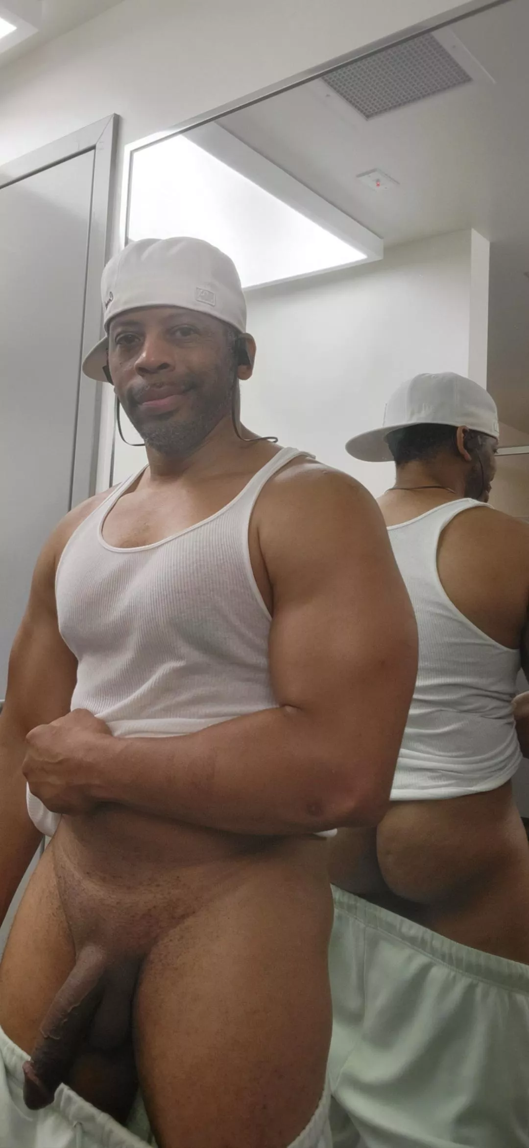 Want to cum help me get my pump on? posted by RepresentativeIll862