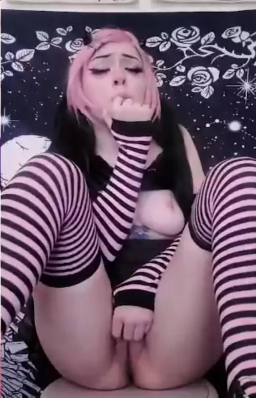 Who is this? by wezzy156