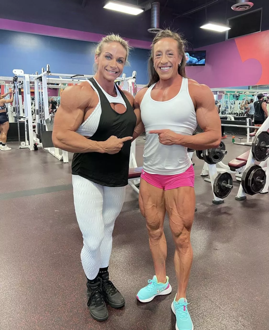 Worship battle: Theresa Ivancik or Sarah Villegas  posted by Enough-Fix2471