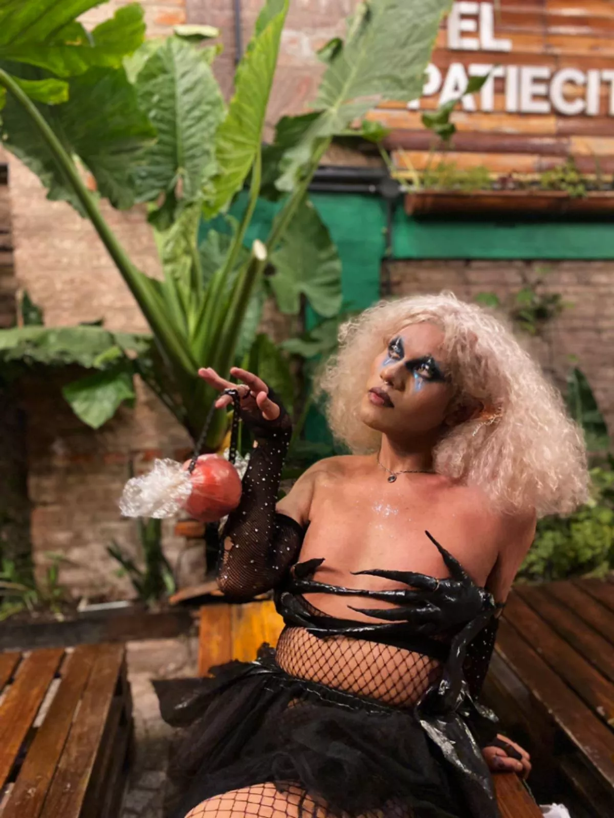 Would you be so lucky to have a piece of this candy 😏🍬 posted by Front_River6300