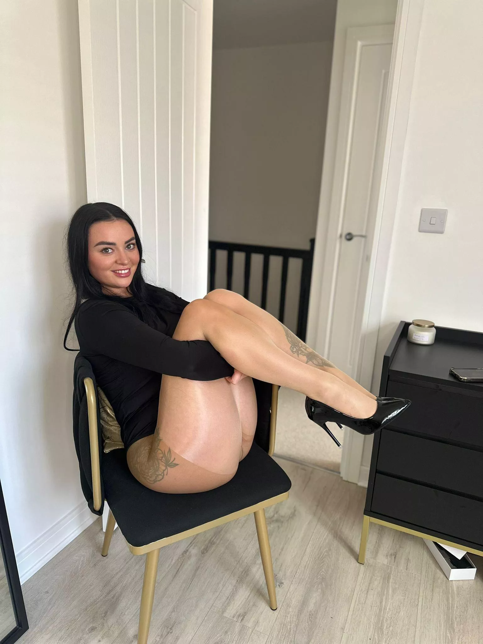 Would you run your hands along my sheer tights? posted by WillingnessUsed8949