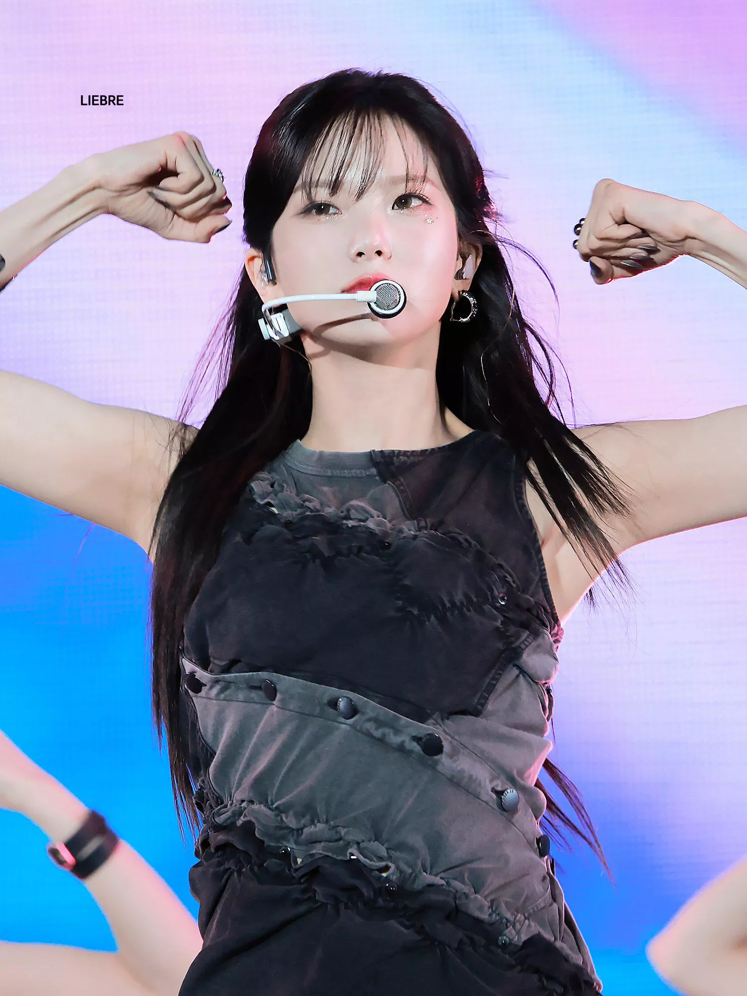 Yujin (Kep1er) posted by TY-Bot
