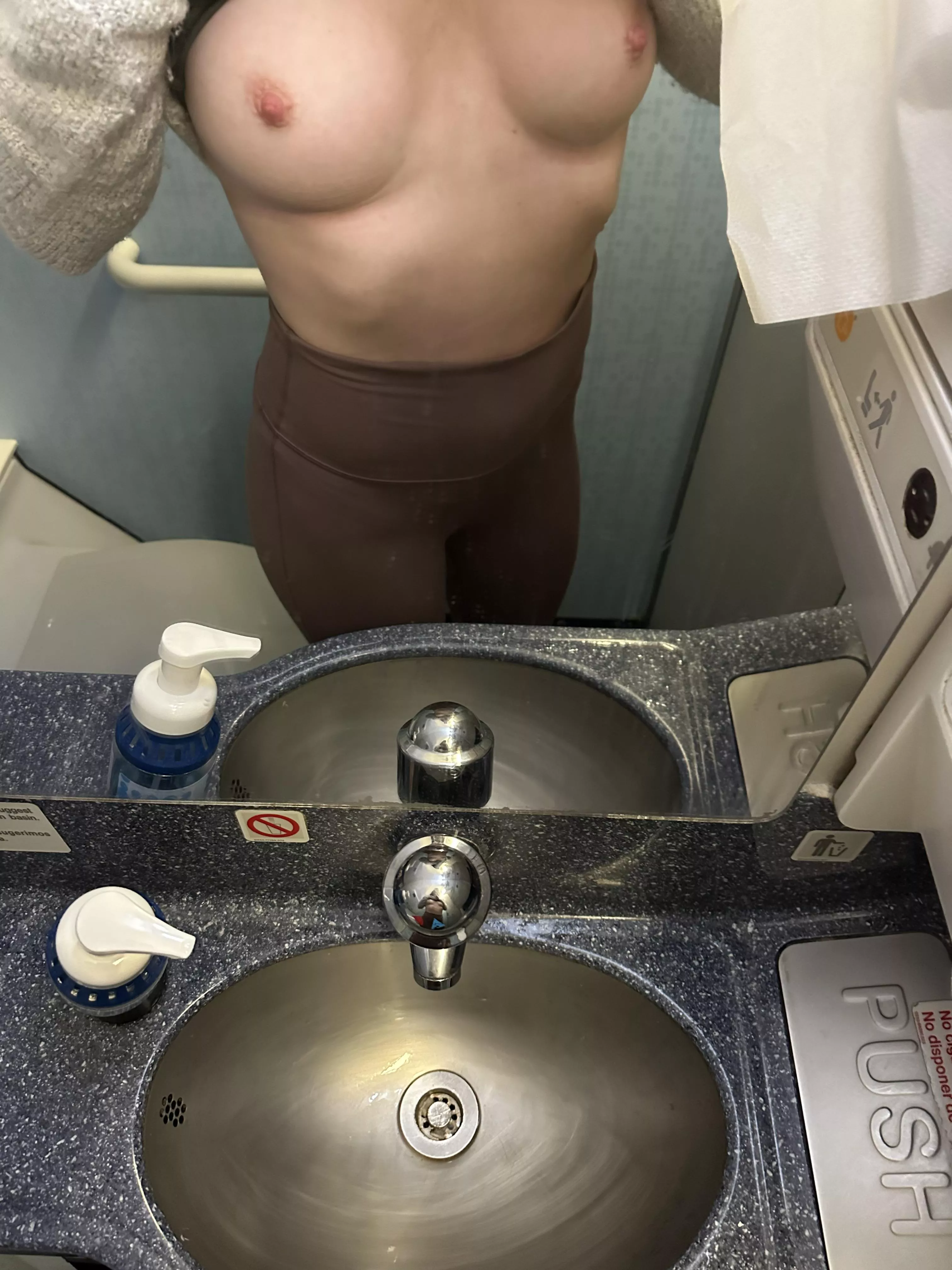 Zoom in on the sink for some underboob  posted by darcisky2