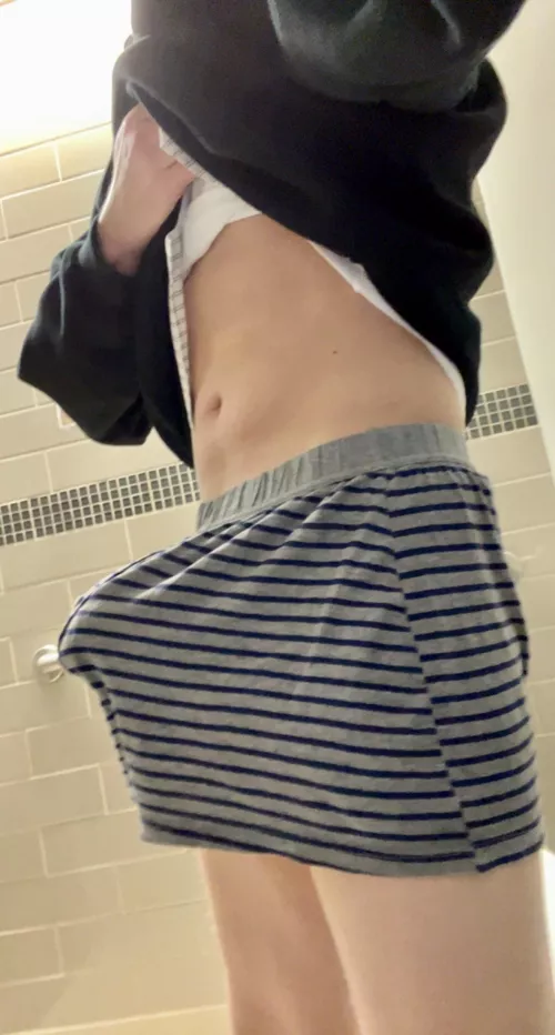 23 m super horny by cbtboy69