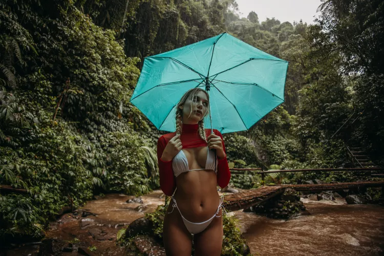 Alone with nature by Inprefer124