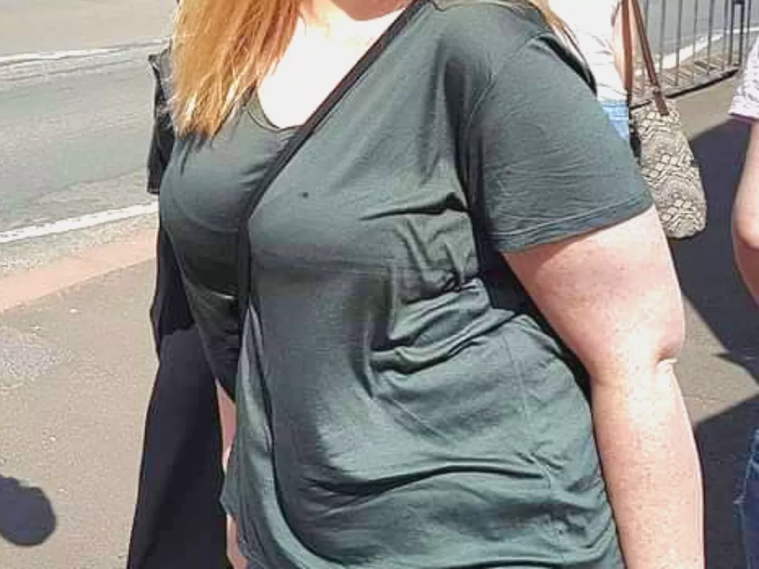 Bra line with bag strap showing how round they are posted by pbsred