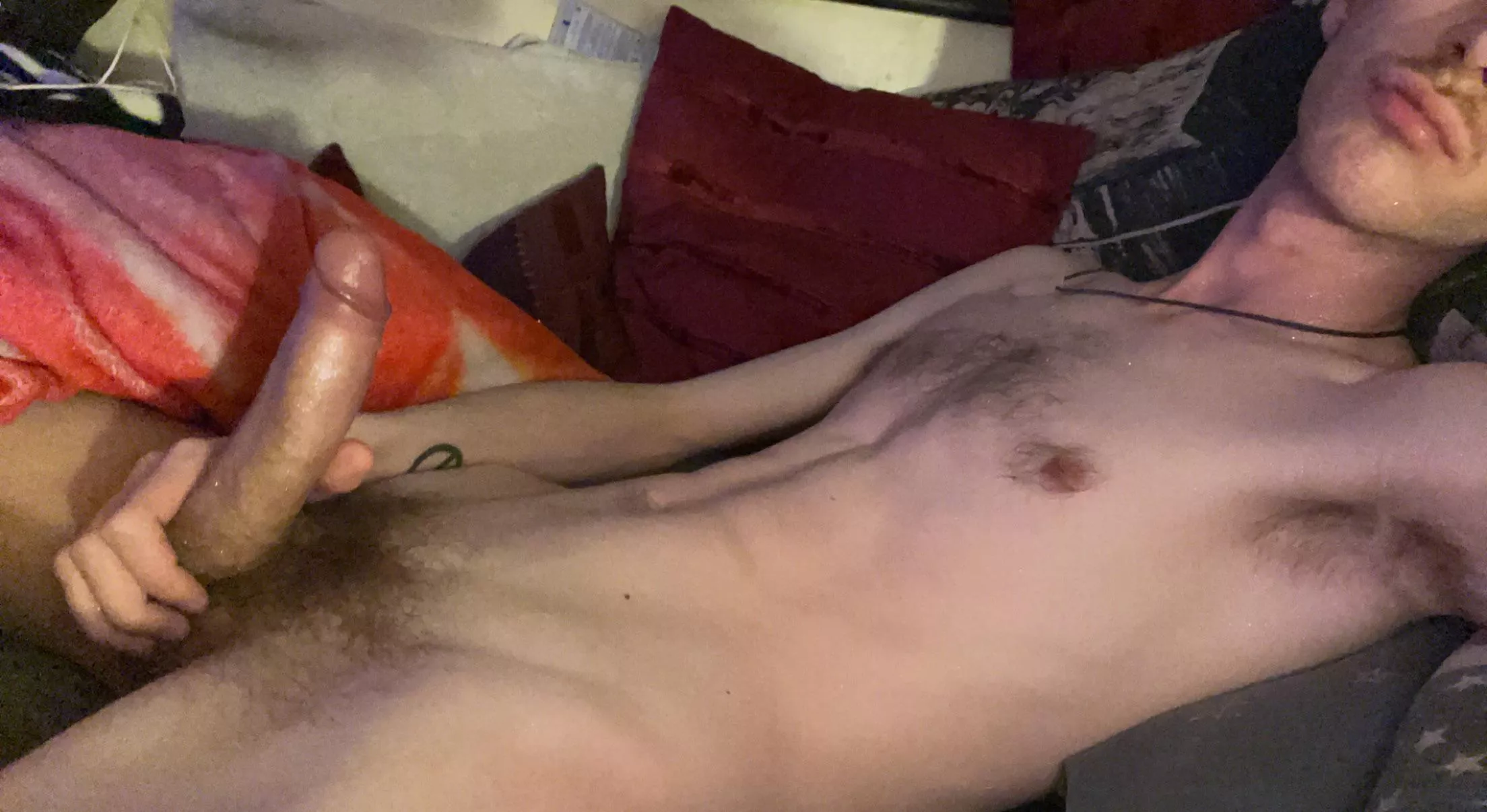 Bury your face in my bush posted by Unlikely-Tale873