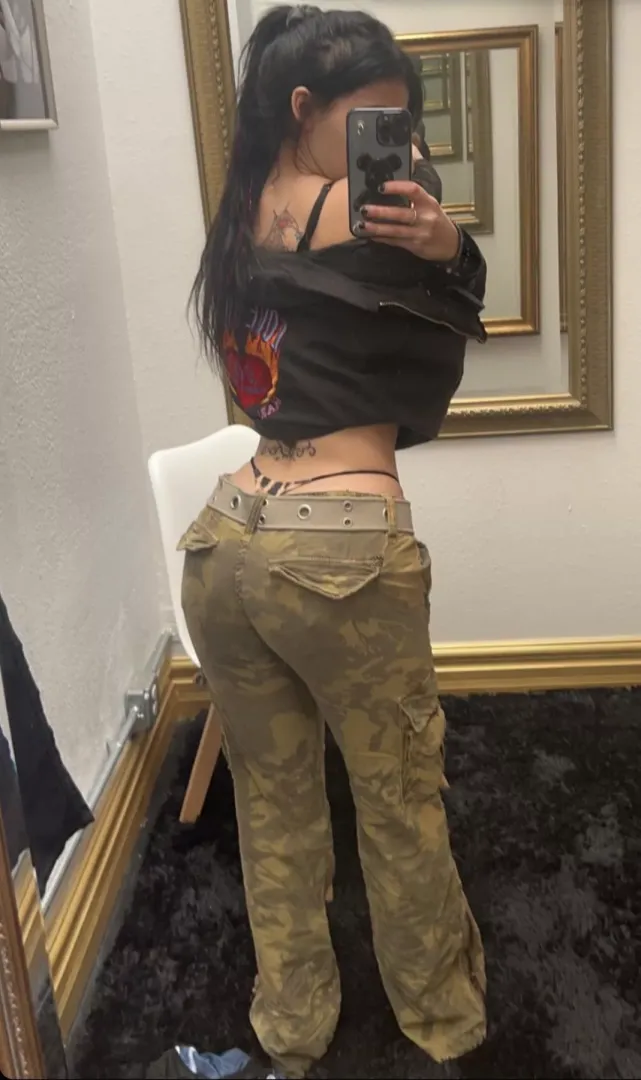 Camo posted by jeansandthongs
