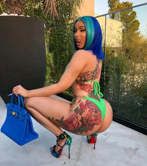Cardi B drives me crazy with her insane body and nasty talk by collinseal