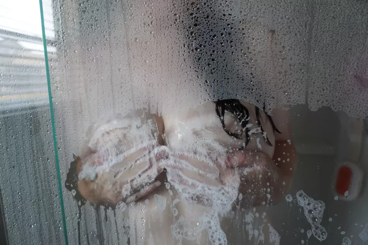 Extra soapy....and wet by CharmingTheSnake