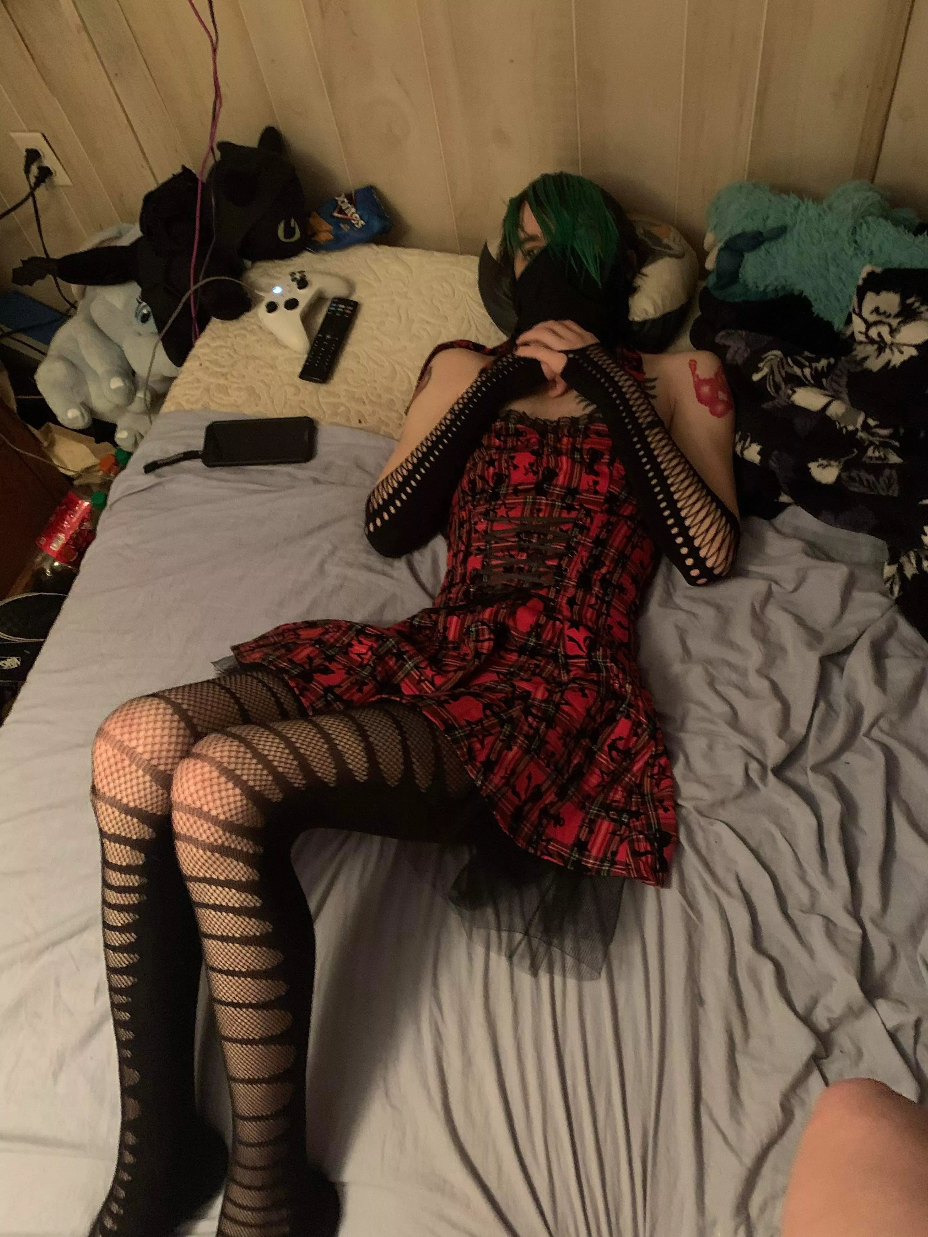 First time dressing up what do you guys think? posted by Transcendcommonsense