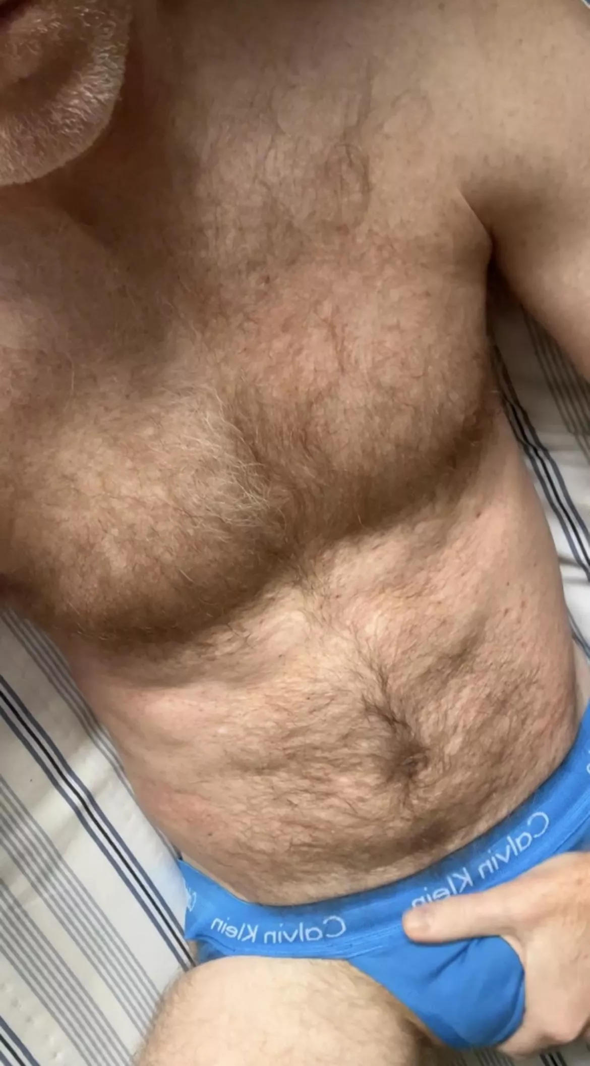 Give ‘em a tug posted by SomeOtterGuy4