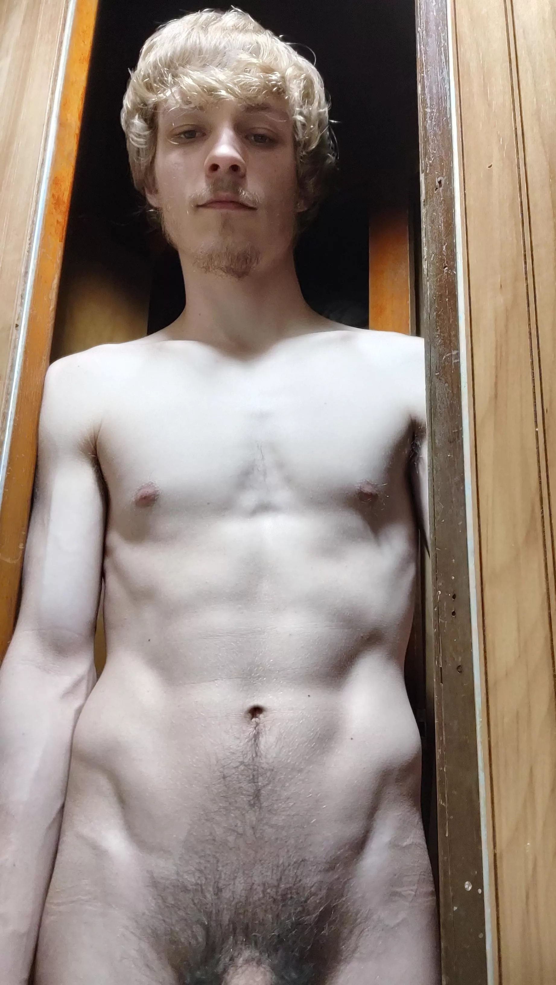 happy to be off work....do you like what you see😏😈❤️ posted by JoeDingo_