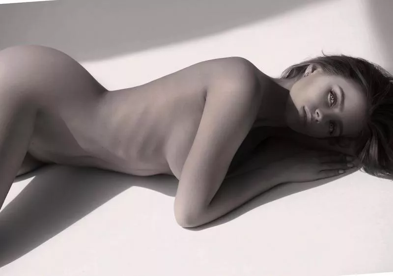 Hope you like me down there posted by ConfectionNo1625