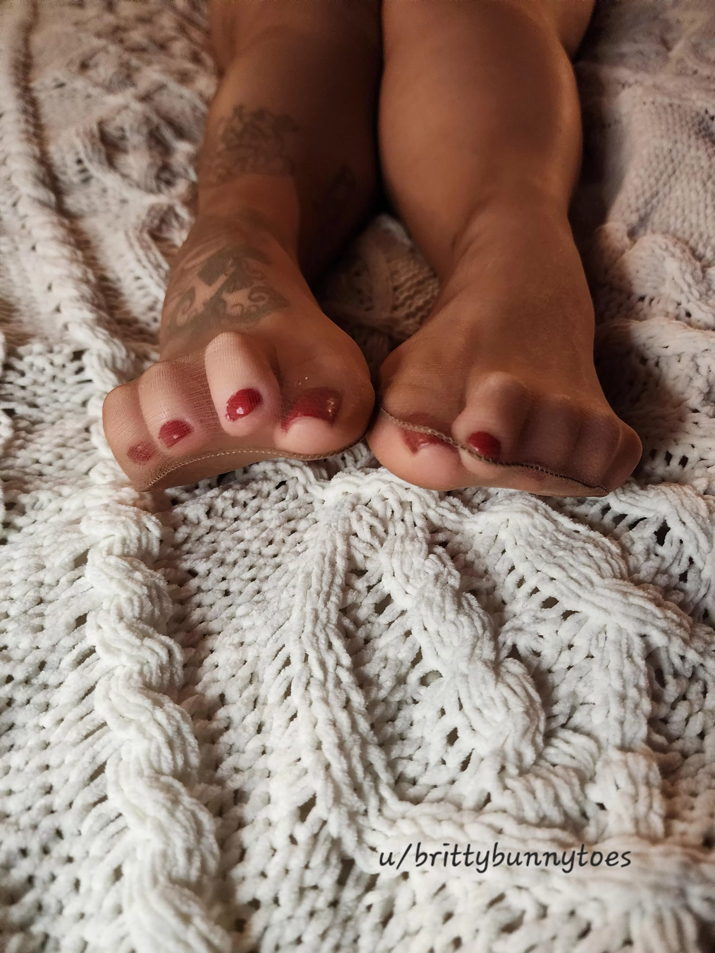 I need some whipped cream for my strawberries 🍓 💖🐰💖 posted by Brittybunnytoes