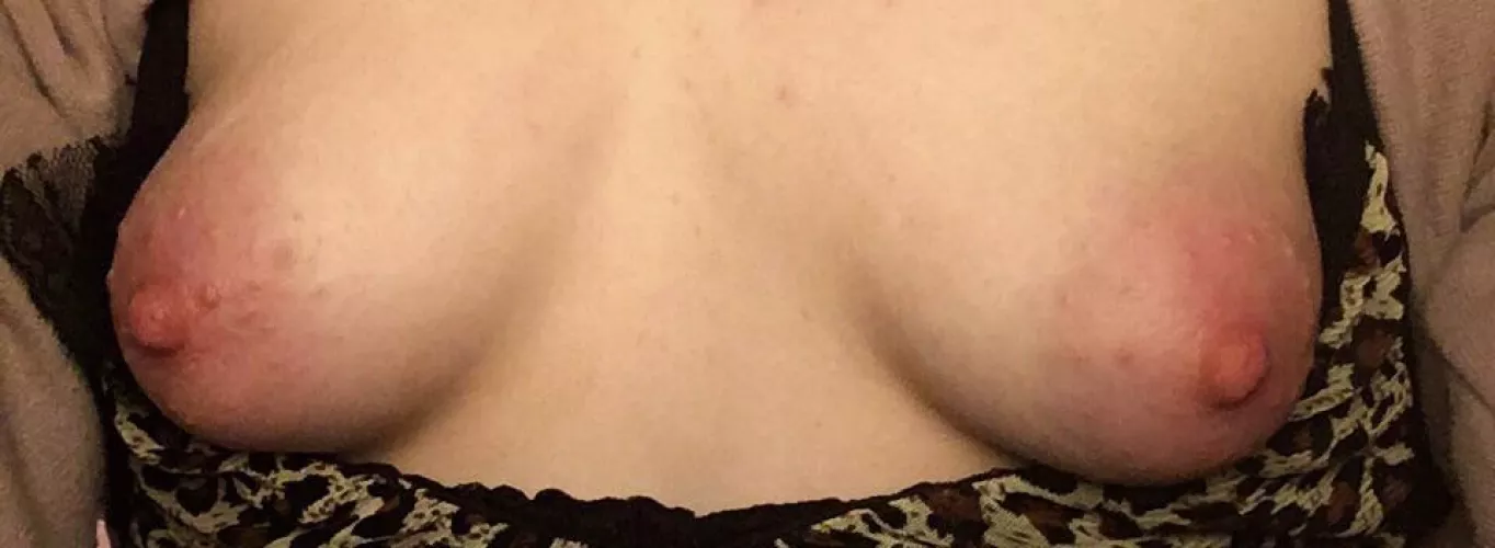 It’s hard to stop playing with them when the bigger they grow the hornier I become 🥺🥵😌 the bigger the better by amber_puffies_queen