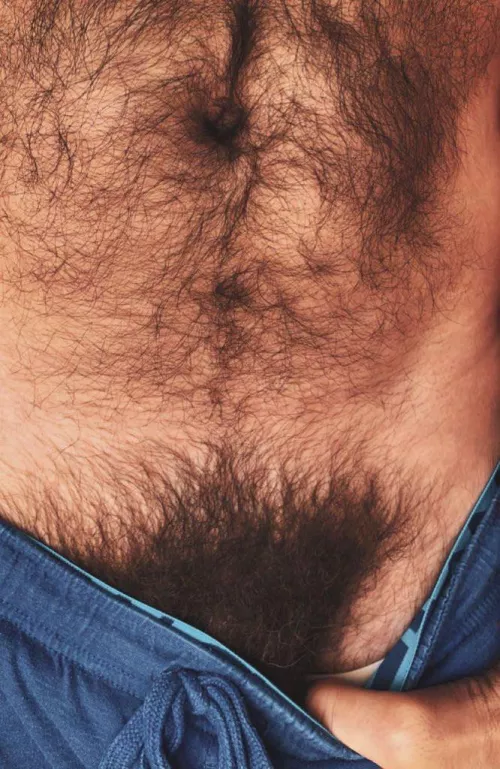 It's very warm in my shorts... by jerseyjaxoff