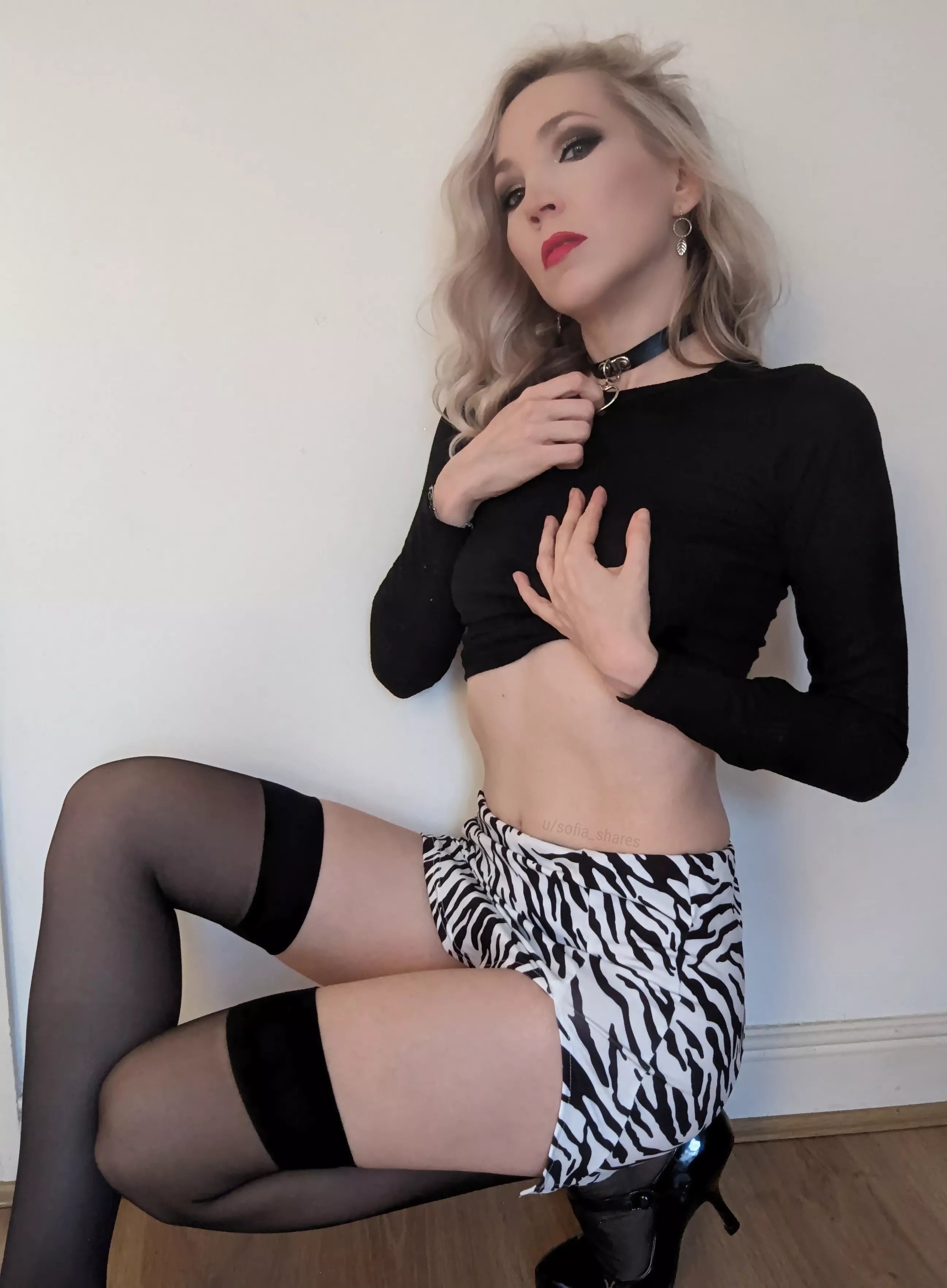 Kneesocks provide faster access than tights 😻 posted by sofia_shares