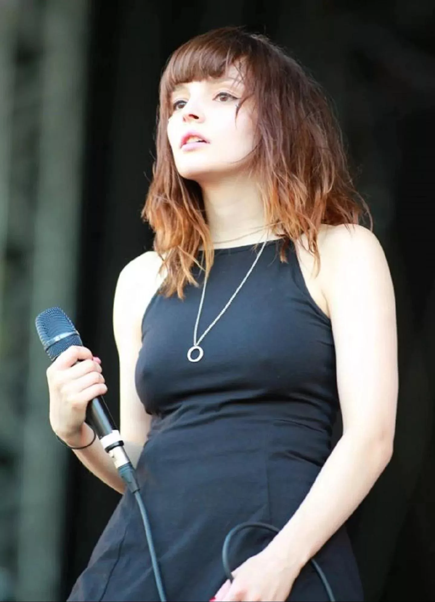 Lauren Mayberry (singer, Chvrches) posted by Dakotas_Arms
