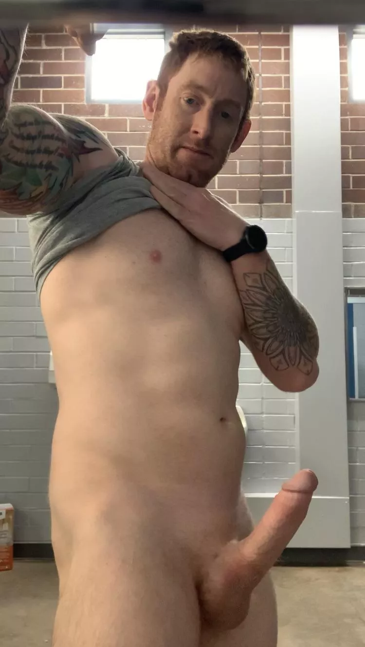 (M) I think I’m making some pretty good gym progress. What do you ladies think. Shoot me a message posted by fitmaintenceginger
