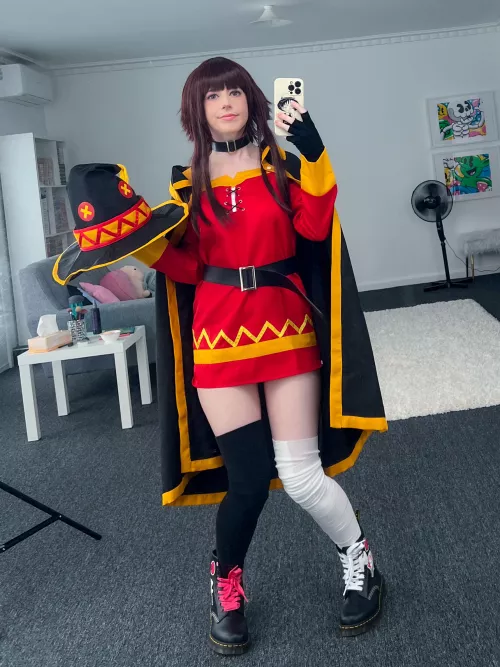 Megumin (konosuba) by Ellie Rae by ellieraelol