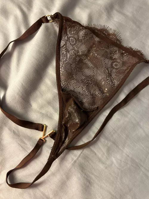 On the mail today 🫣 by veroslutty