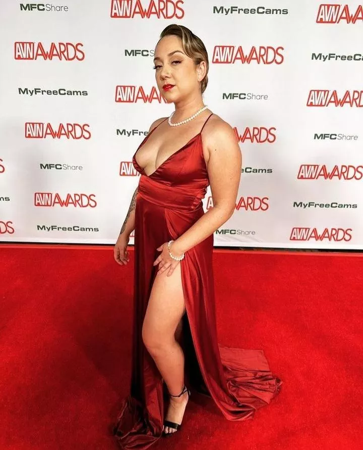 Red carpet, Red dress, Remy... posted by SpunkySpunkyAssGuy