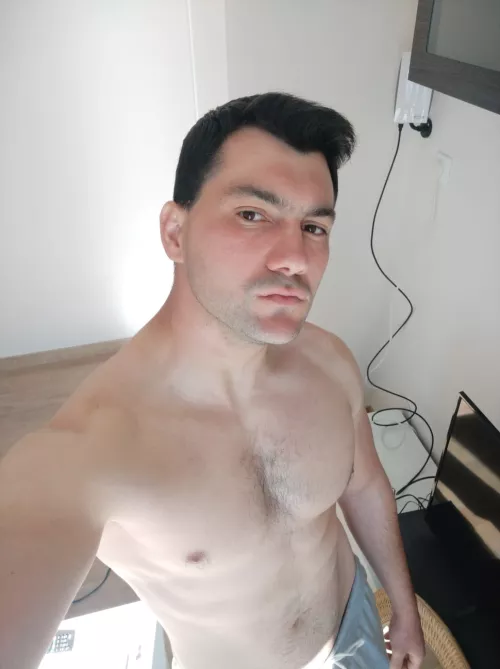 Sup bros! The cold is easing around here, how about your place? by David_wildbro