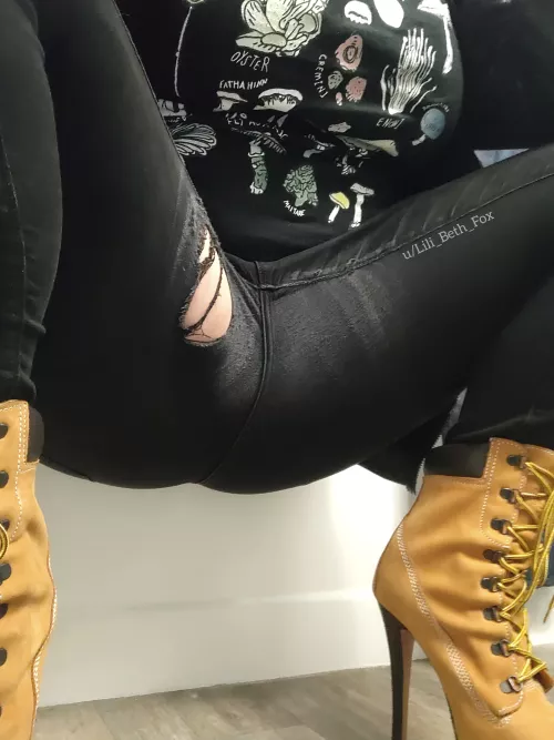 Thighs vs. Jeans... The thighs win again! [OC] by Lili_Beth_Fox