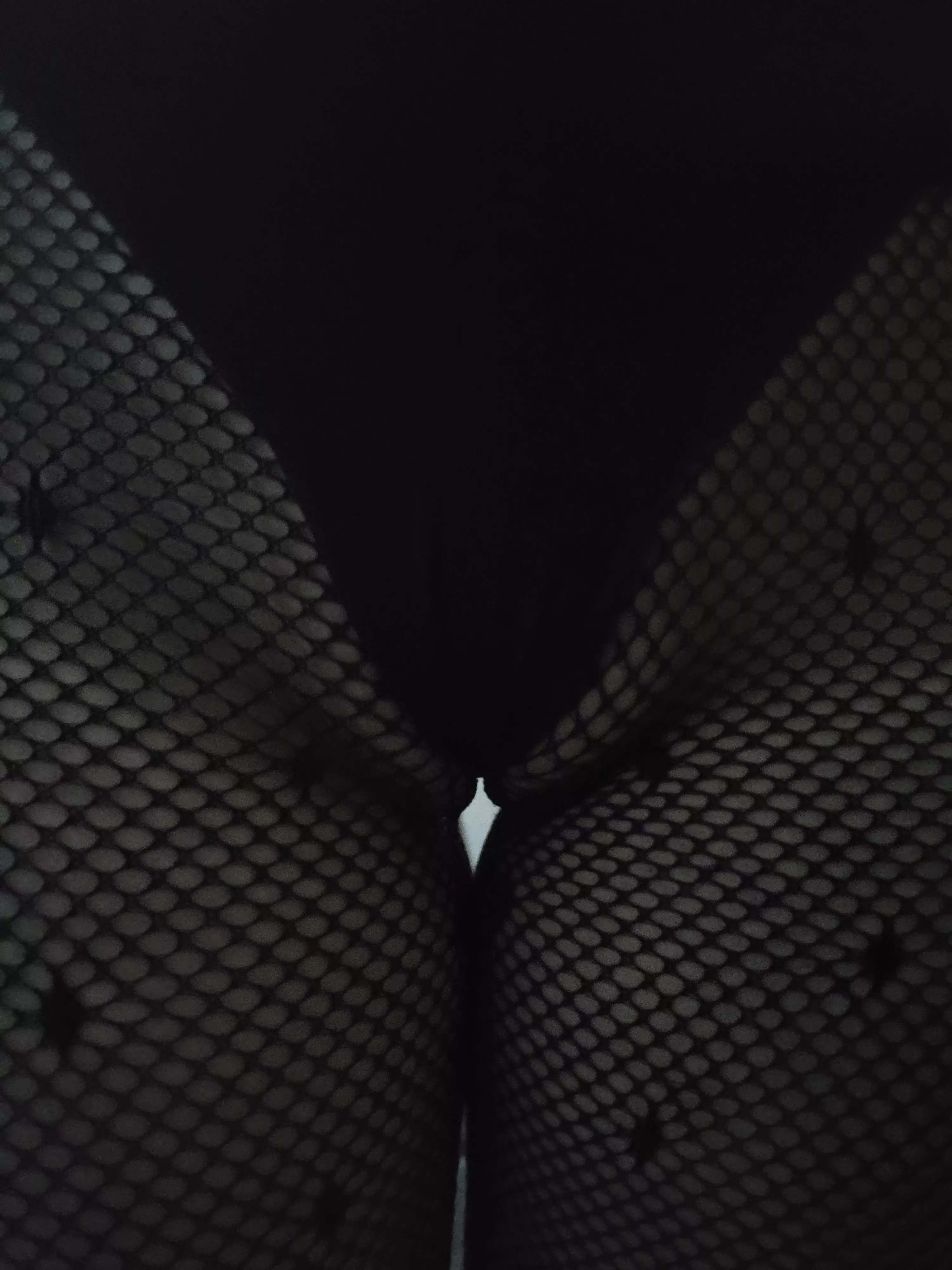 this bodysuit always cause this happy accident. He loves the visual ❣️😈🐫 positive energy toward you and yours. Smile! posted by sheroandbae