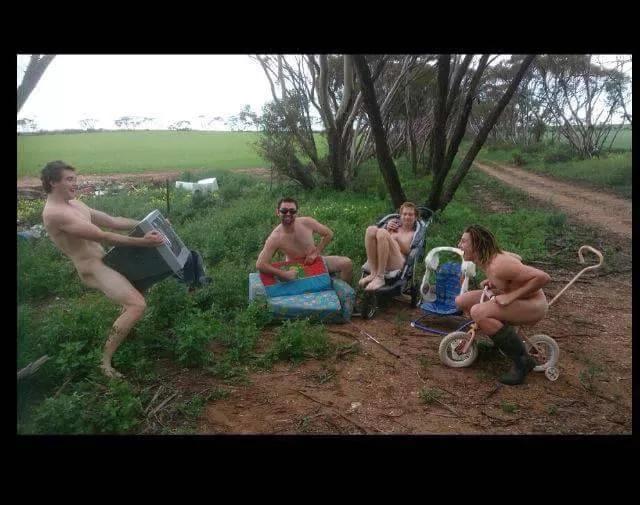 What's going on here? posted by Primal_Mantis