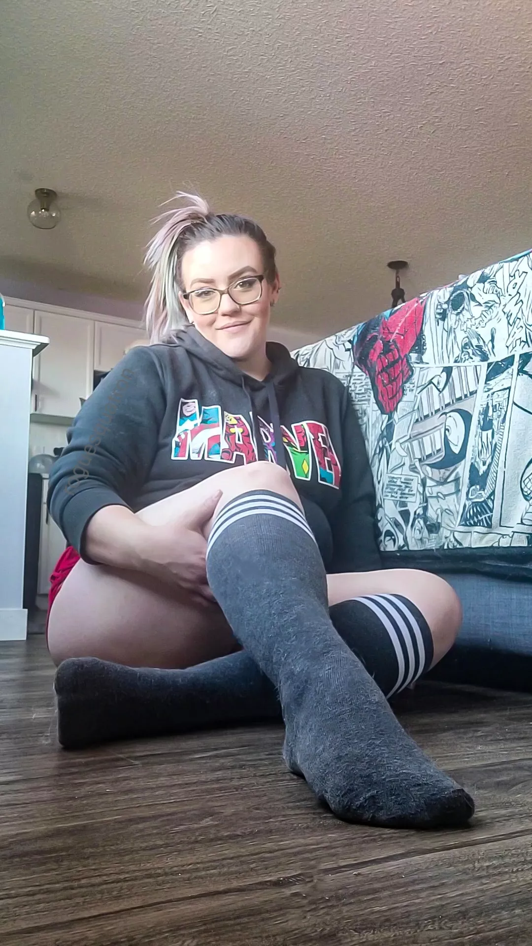 Who likes nerdy moms? posted by RogueSquatron