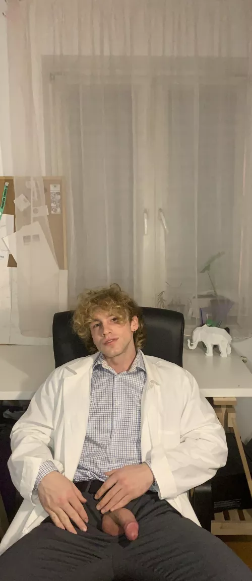 (22) I could be ur doctor. by haael12