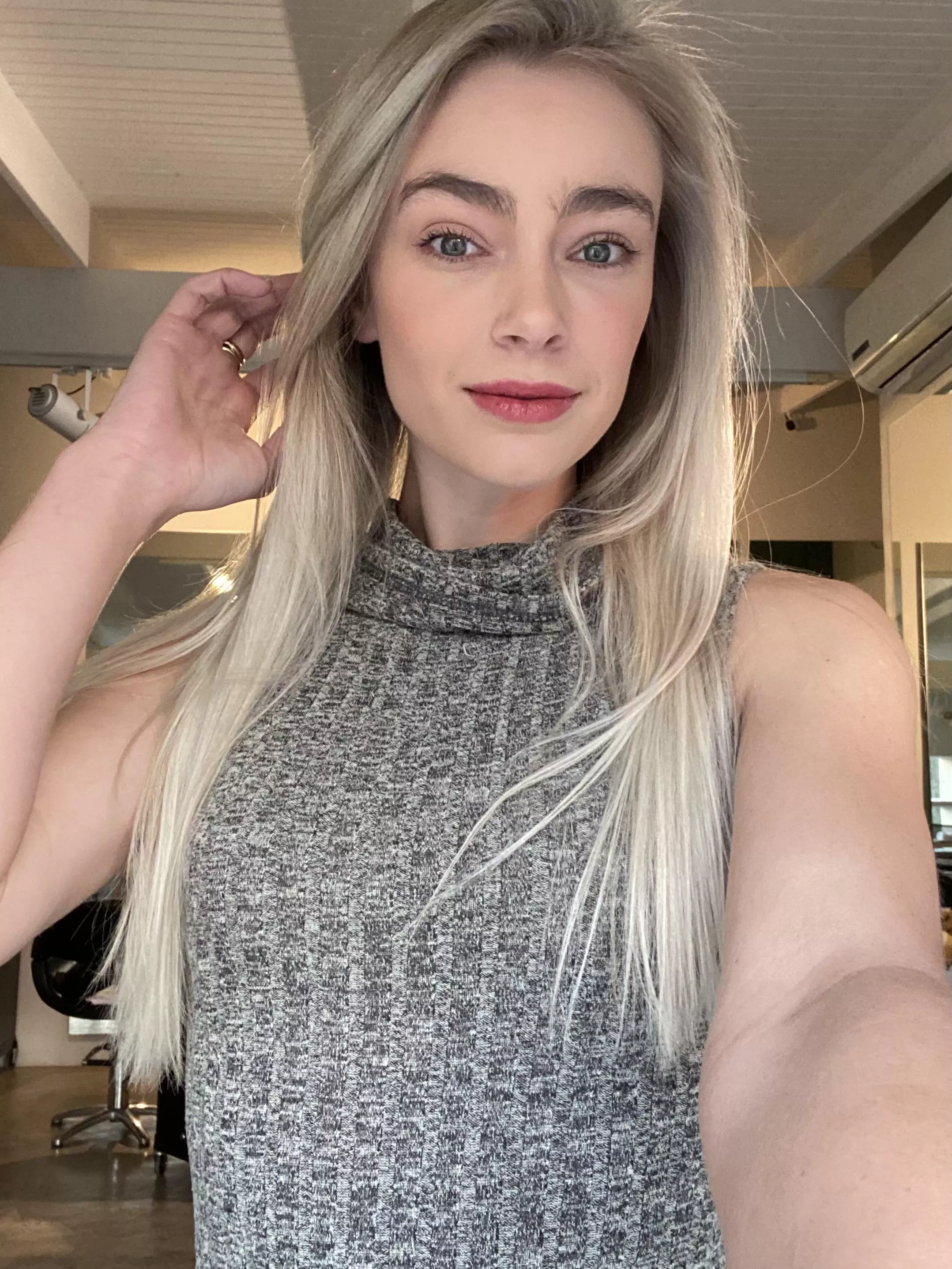 25F Am I your type? posted by chloestarrr