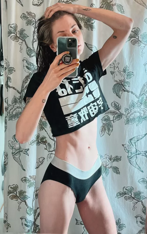 A post shower mirror sel[f]ie by stoneyghostkitten