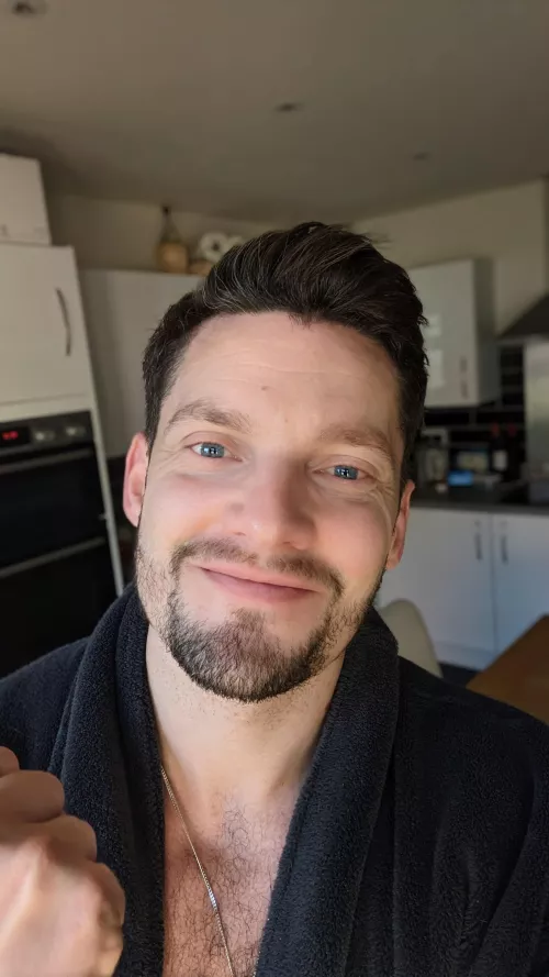 After weeks of interviews I've just been offered a new job 🥳🥳 by No_Post8064