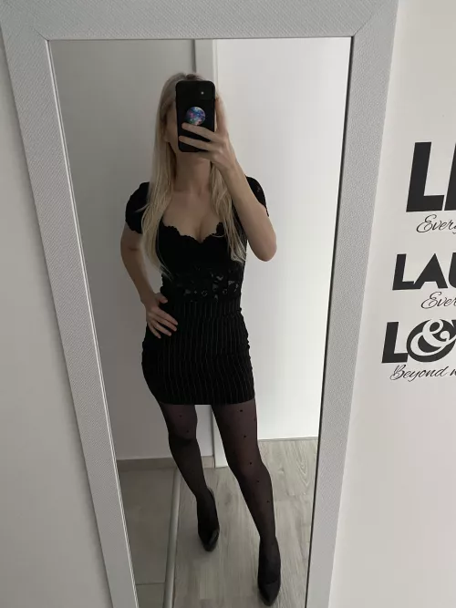 Always ready for an interview by Cutie_babygirl