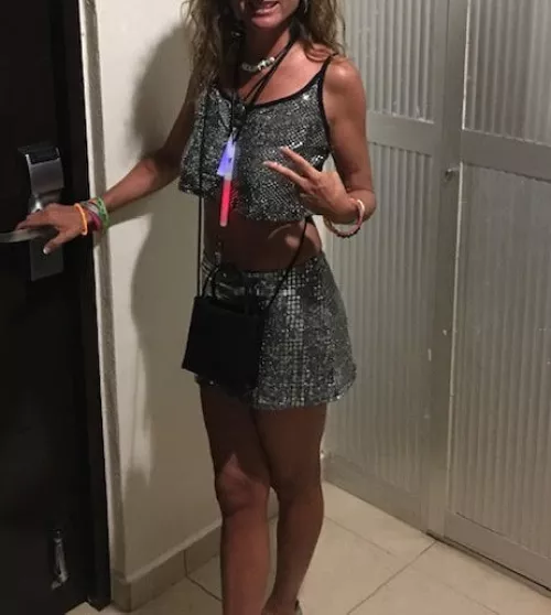 An evening out for fun... by shaenaplease