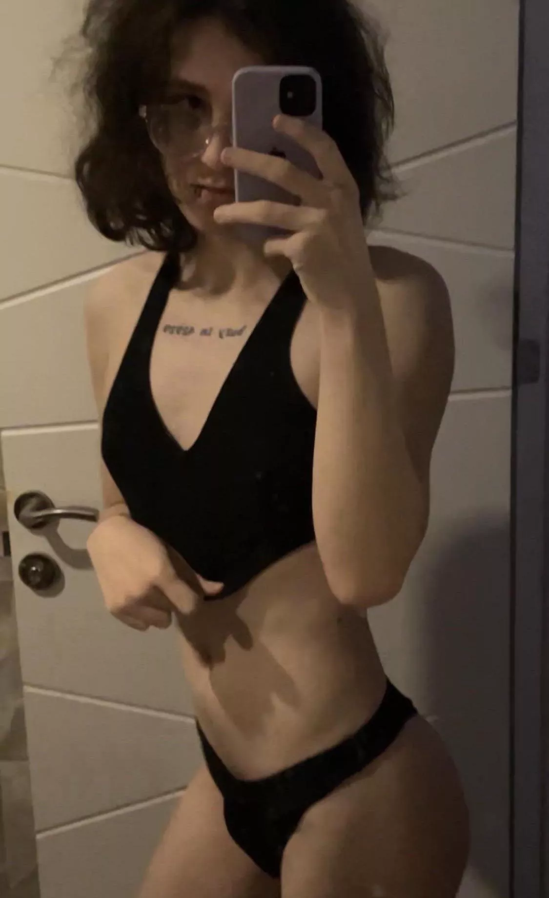 b-b-b-bulge?? 😳👉👈 posted by kittybutrlylonely