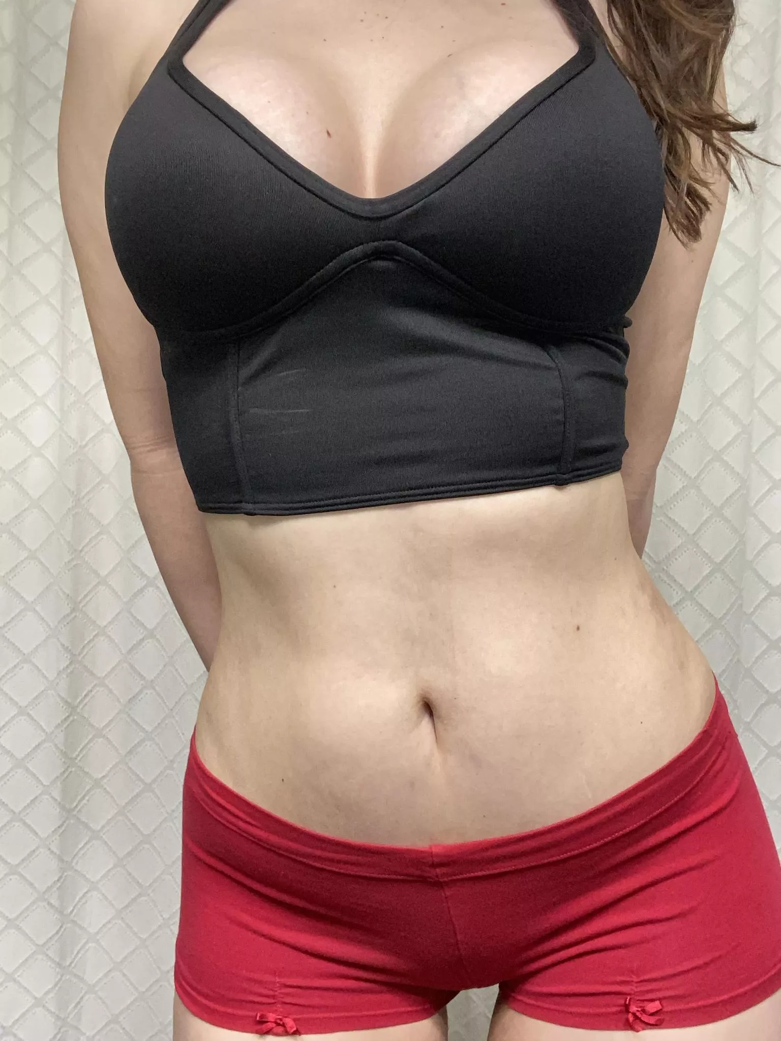 Black isn’t so slimming posted by Miss_Peachez