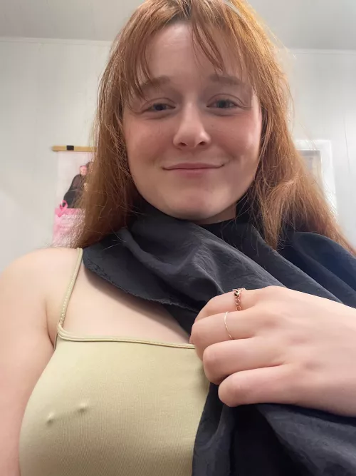 Braless at my hair appt by Cosmonaughtie_