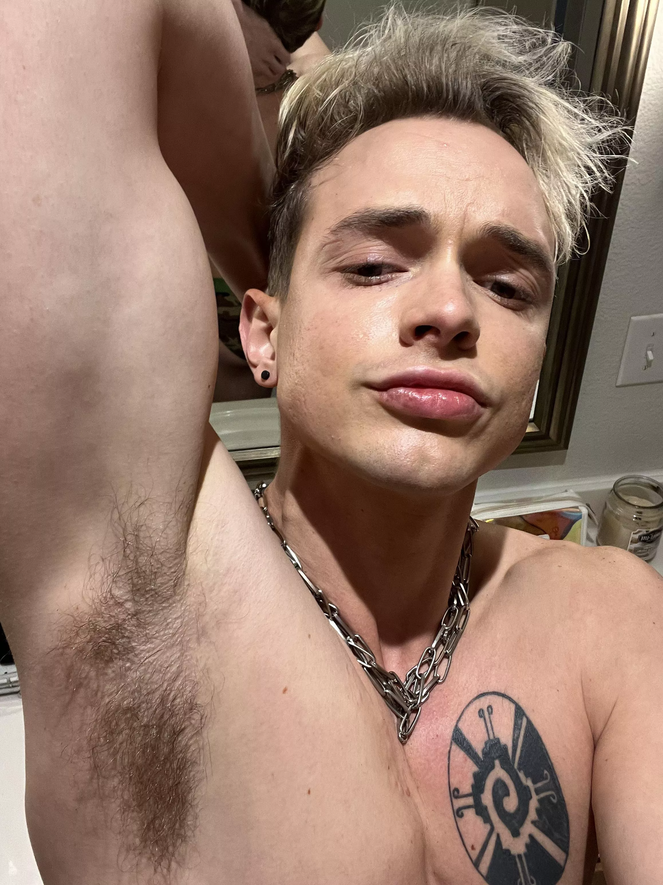 Bury your face in here 💪🏼🐽 posted by seth_tylerrr